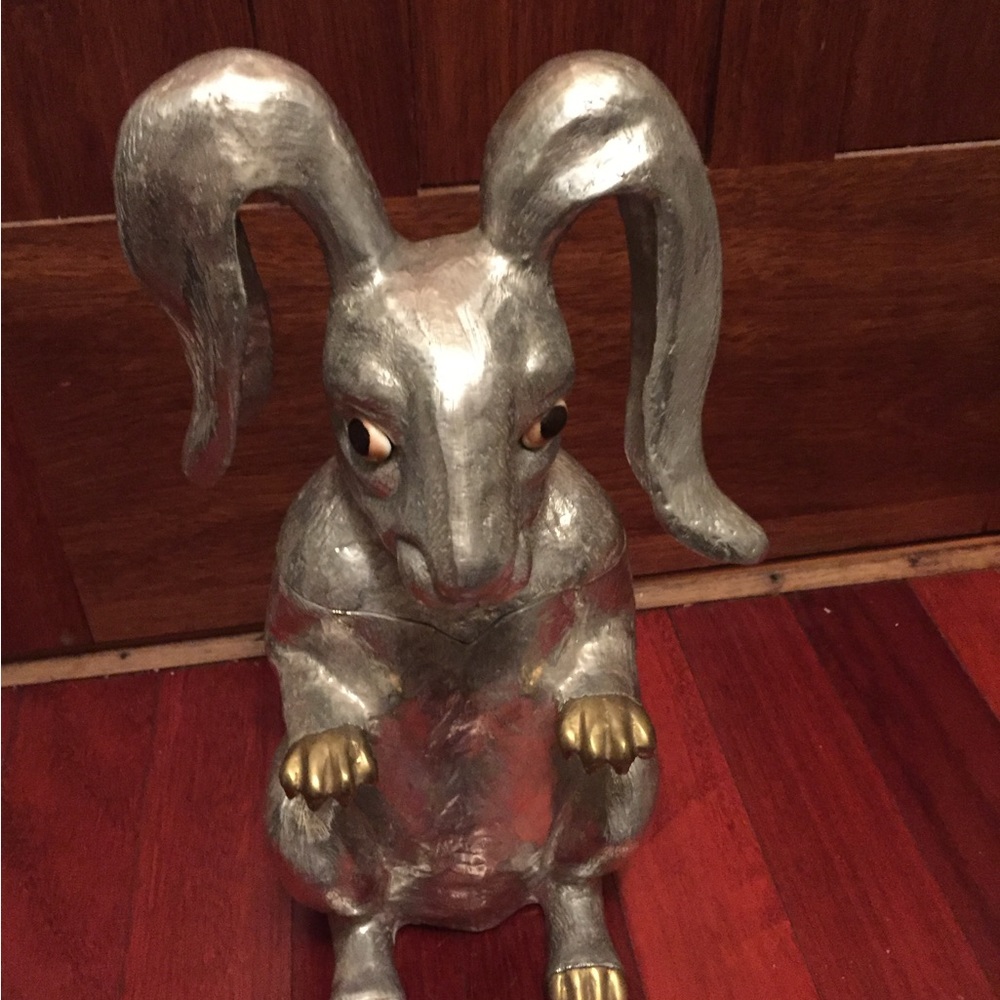 Arthur court wine cooler Rabbits